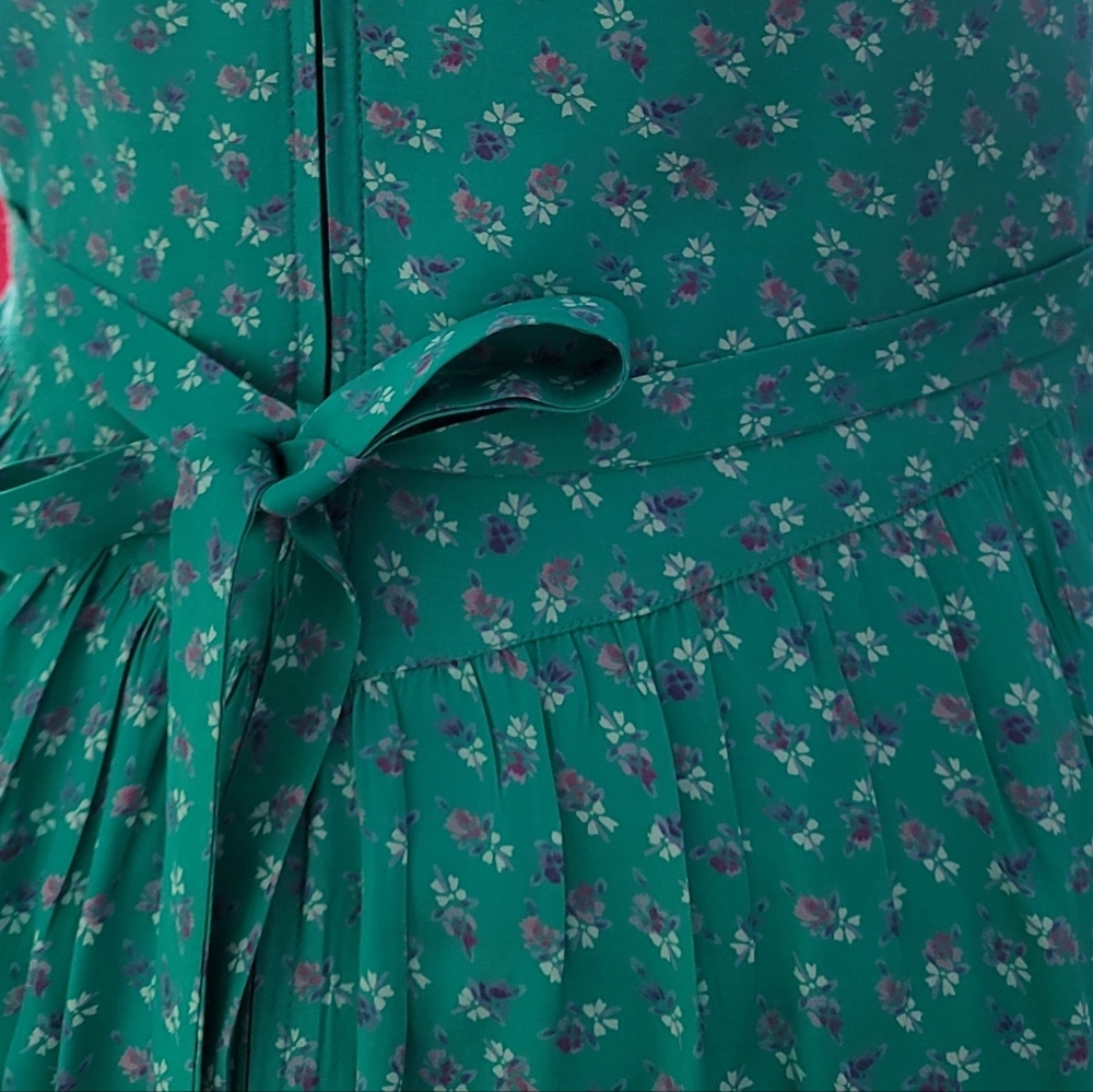 Dress - Picture 4 of 5